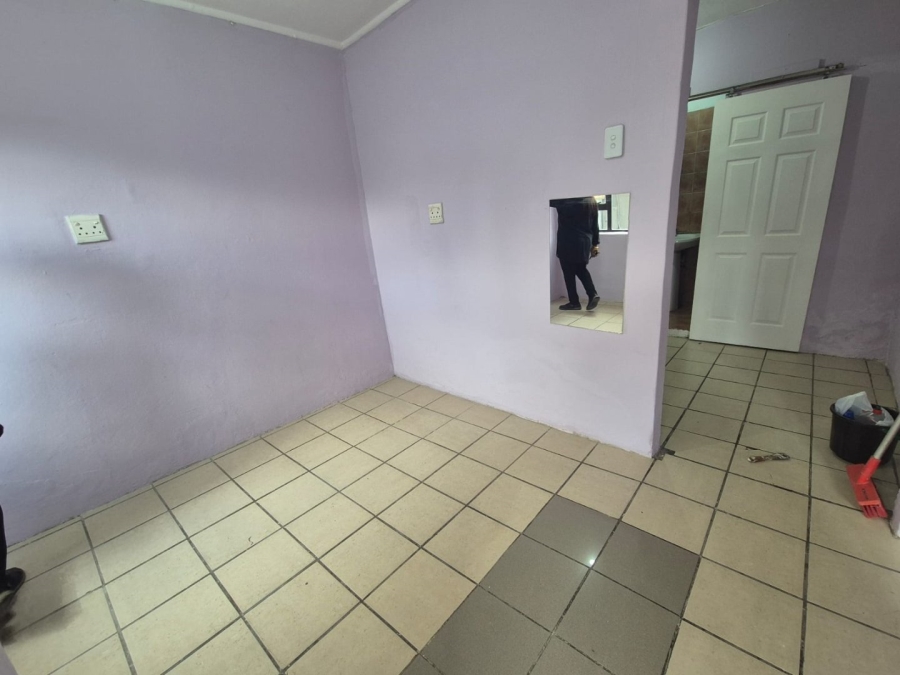 1 Bedroom Property for Sale in Merewent KwaZulu-Natal