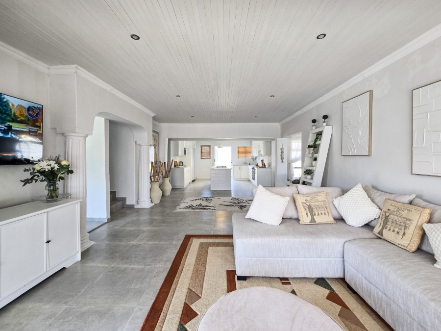 4 Bedroom Property for Sale in Shelly Beach KwaZulu-Natal