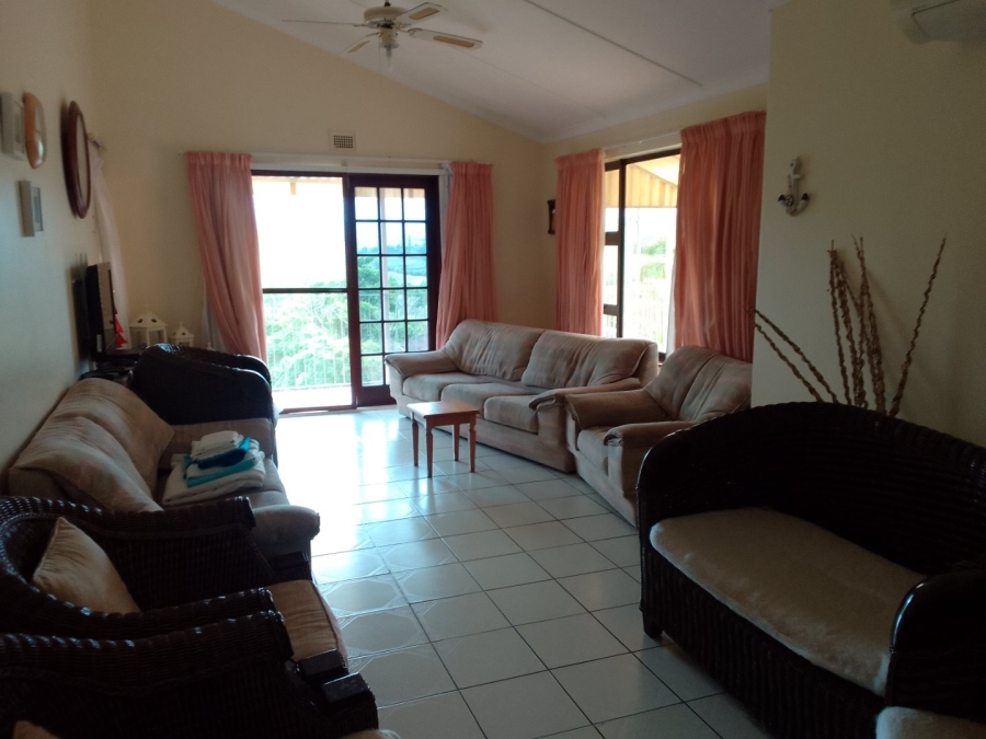 3 Bedroom Property for Sale in Hibberdene KwaZulu-Natal