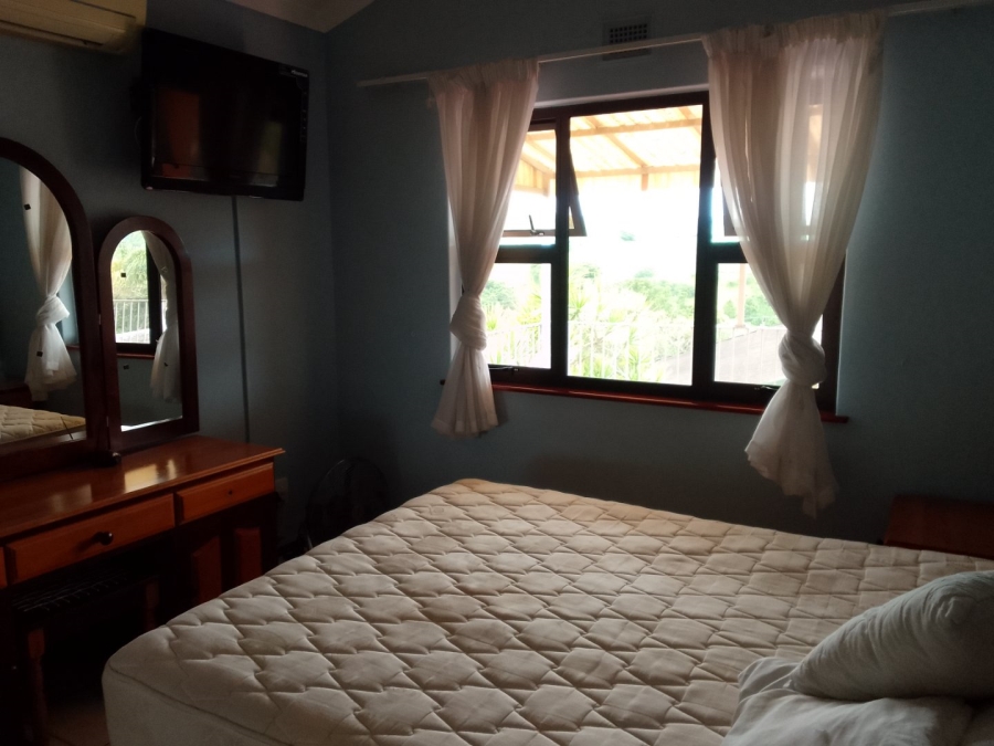 3 Bedroom Property for Sale in Hibberdene KwaZulu-Natal