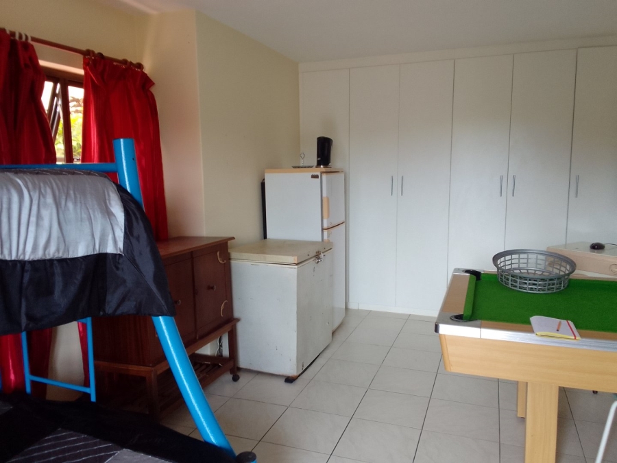 3 Bedroom Property for Sale in Hibberdene KwaZulu-Natal
