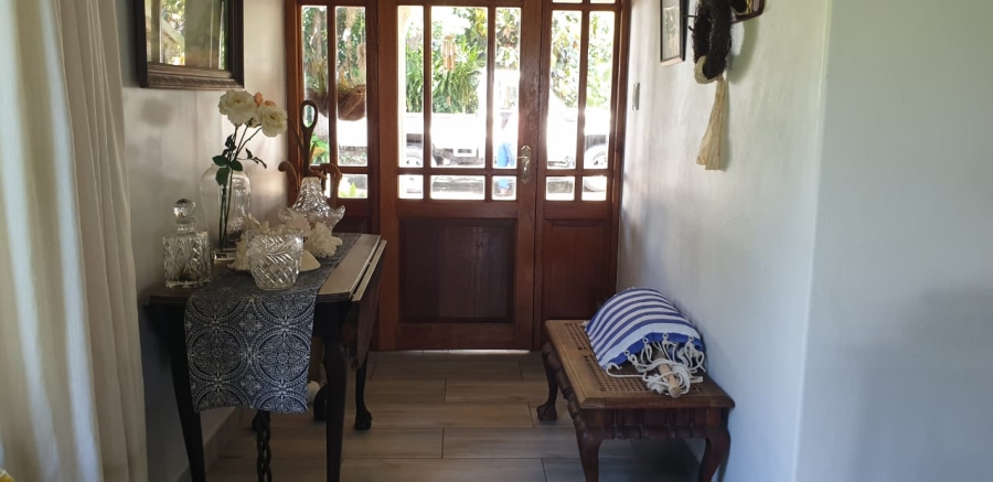 5 Bedroom Property for Sale in Southport KwaZulu-Natal