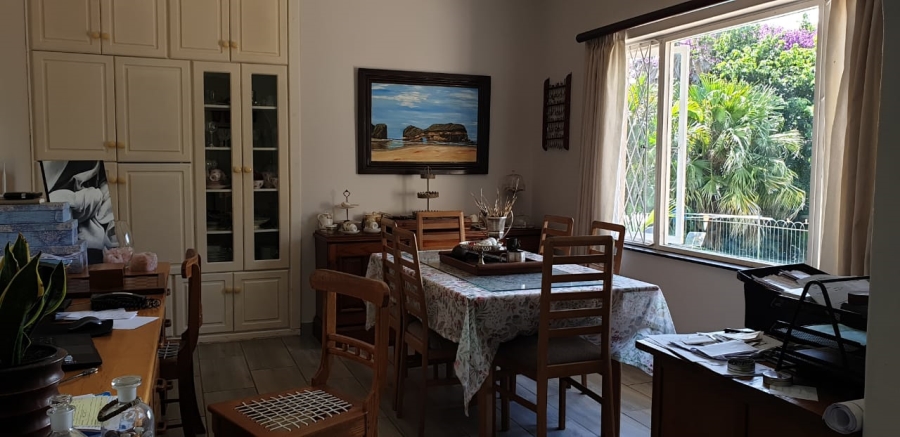 5 Bedroom Property for Sale in Southport KwaZulu-Natal