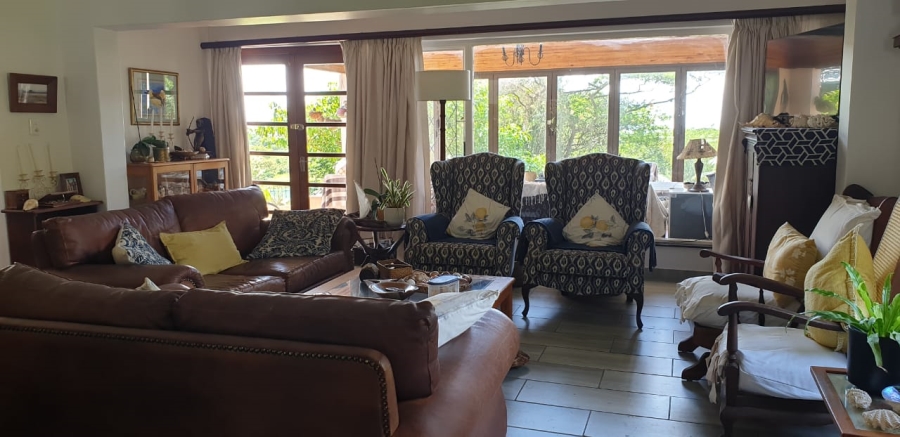 5 Bedroom Property for Sale in Southport KwaZulu-Natal