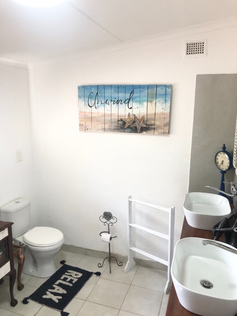 4 Bedroom Property for Sale in Sunwich Port KwaZulu-Natal