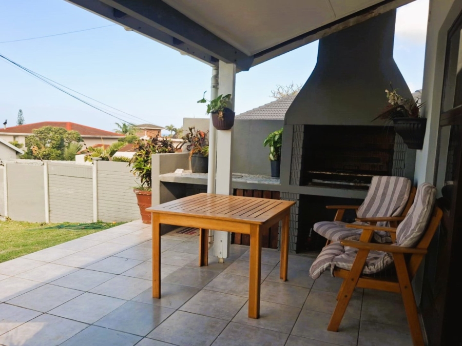 4 Bedroom Property for Sale in Uvongo KwaZulu-Natal
