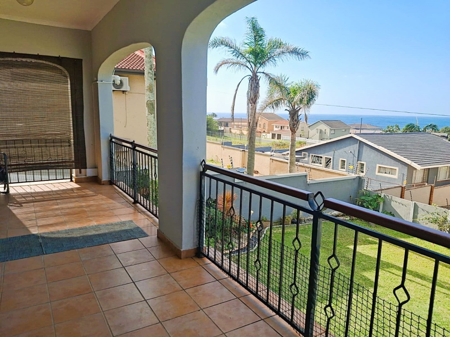 4 Bedroom Property for Sale in Uvongo KwaZulu-Natal