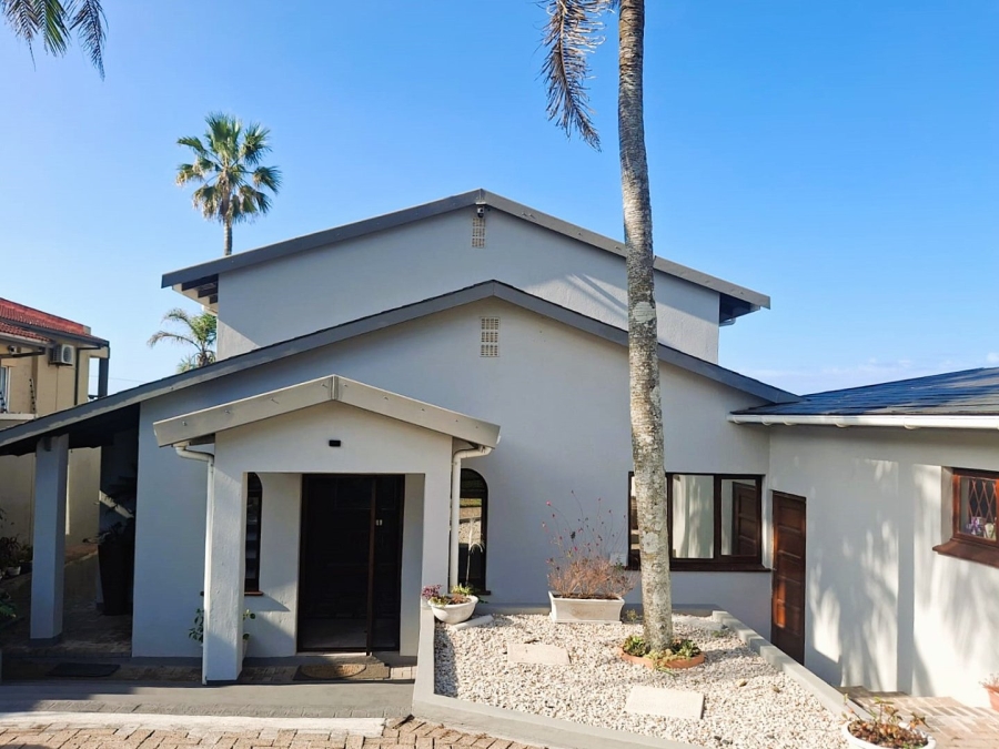 4 Bedroom Property for Sale in Uvongo KwaZulu-Natal