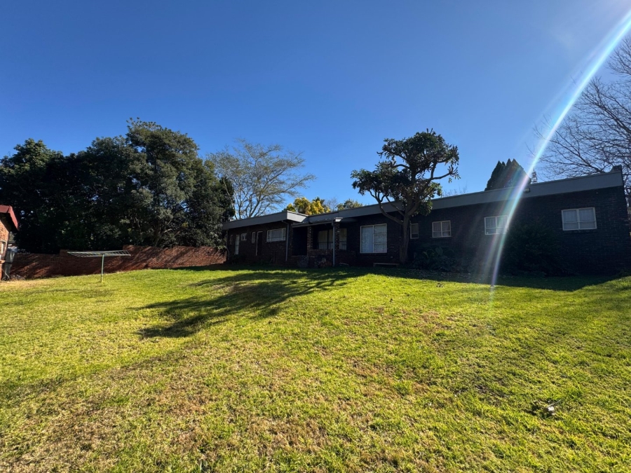4 Bedroom Property for Sale in Sunnyridge KwaZulu-Natal