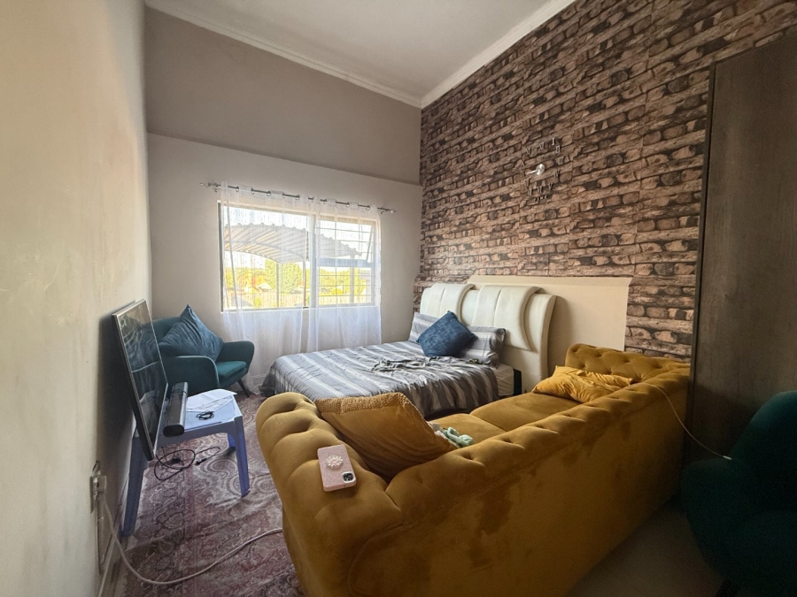  Bedroom Property for Sale in Amiel Park KwaZulu-Natal