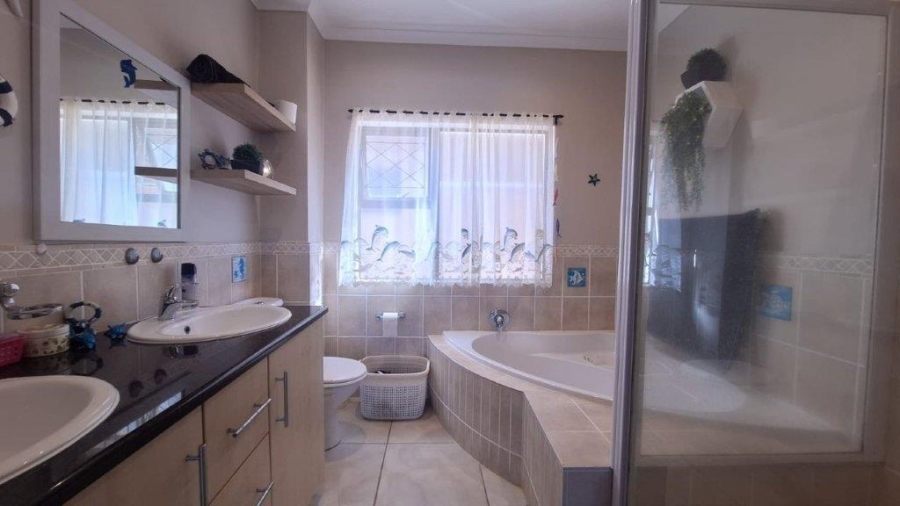 3 Bedroom Property for Sale in Mtwalume KwaZulu-Natal