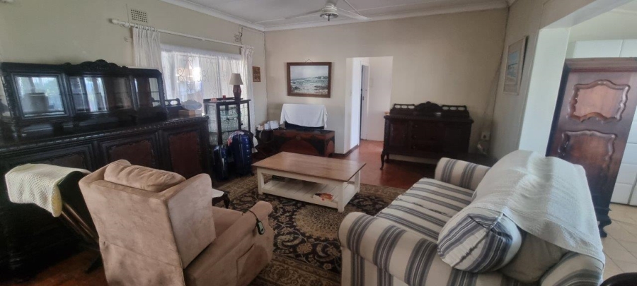 3 Bedroom Property for Sale in Hibberdene KwaZulu-Natal