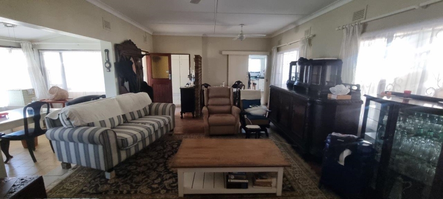 3 Bedroom Property for Sale in Hibberdene KwaZulu-Natal