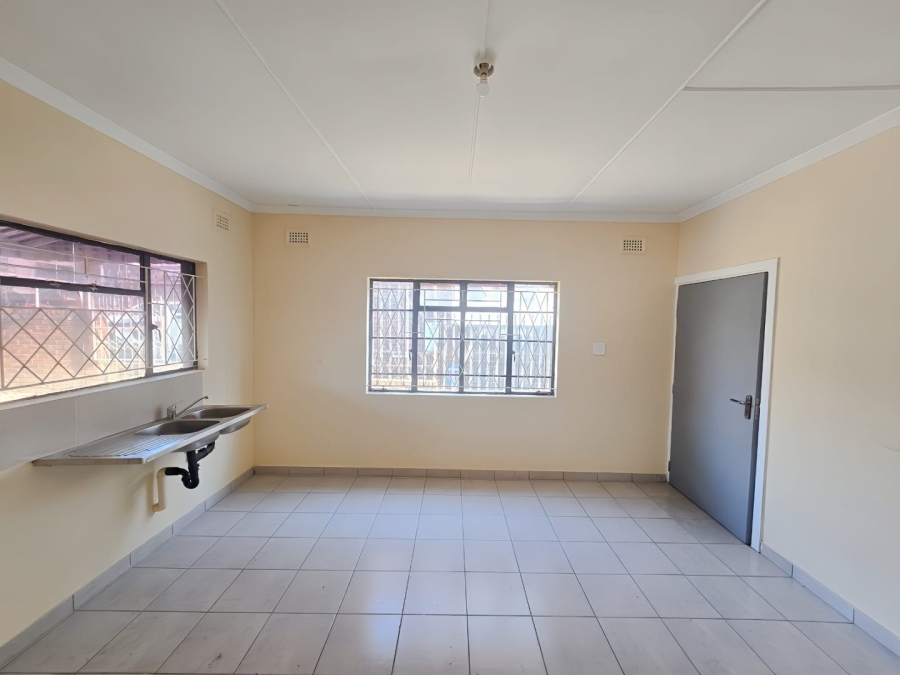 To Let commercial Property for Rent in Stanger KwaZulu-Natal