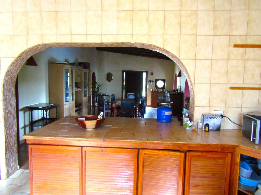 5 Bedroom Property for Sale in Marina Beach KwaZulu-Natal