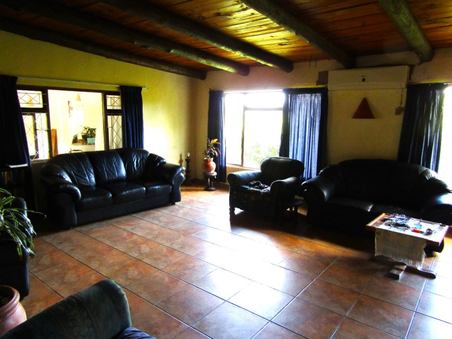 5 Bedroom Property for Sale in Marina Beach KwaZulu-Natal