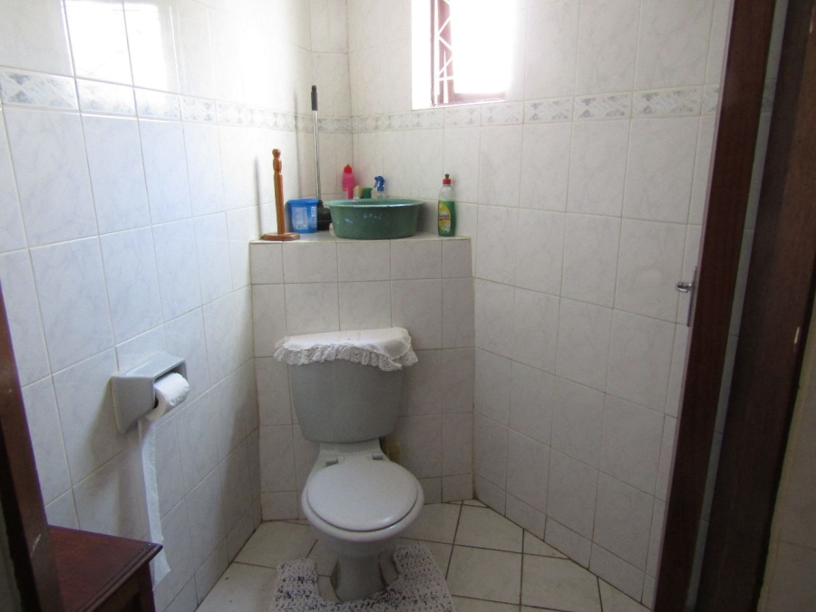 5 Bedroom Property for Sale in Marina Beach KwaZulu-Natal