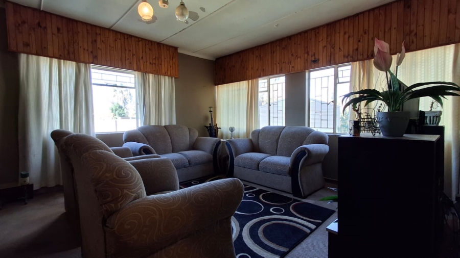 3 Bedroom Property for Sale in Pioneer Park KwaZulu-Natal