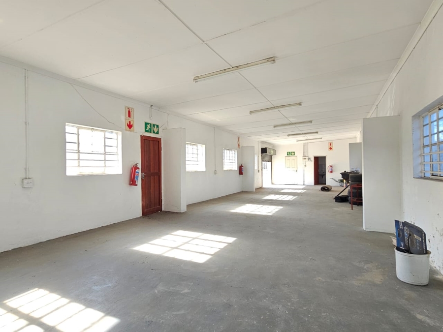  Bedroom Property for Sale in Stanger Industrial KwaZulu-Natal