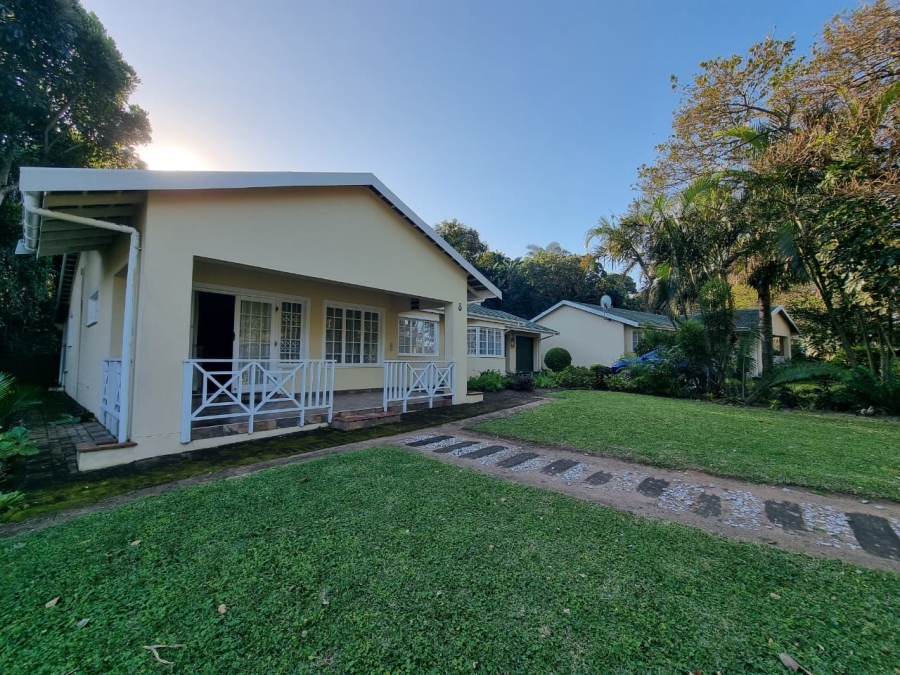 3 Bedroom Property for Sale in Umtentweni KwaZulu-Natal
