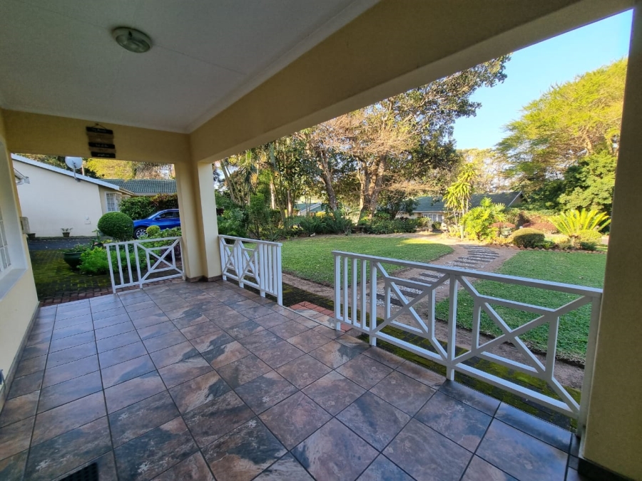 3 Bedroom Property for Sale in Umtentweni KwaZulu-Natal