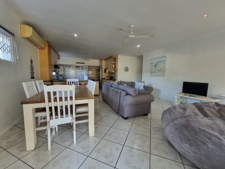 3 Bedroom Property for Sale in Umtentweni KwaZulu-Natal