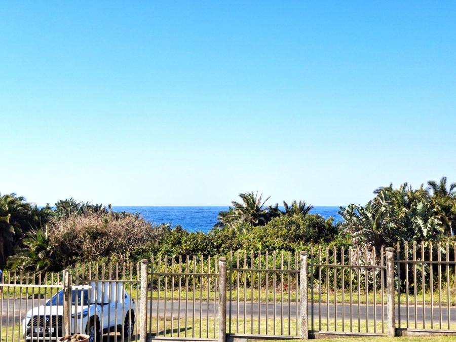3 Bedroom Property for Sale in Leisure Crest KwaZulu-Natal
