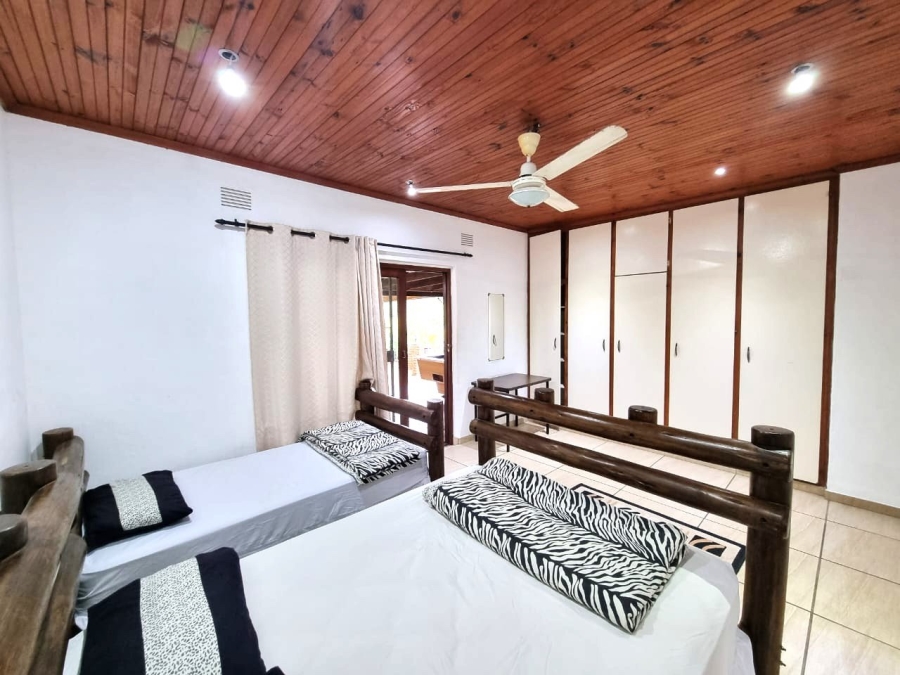 7 Bedroom Property for Sale in Port Edward KwaZulu-Natal