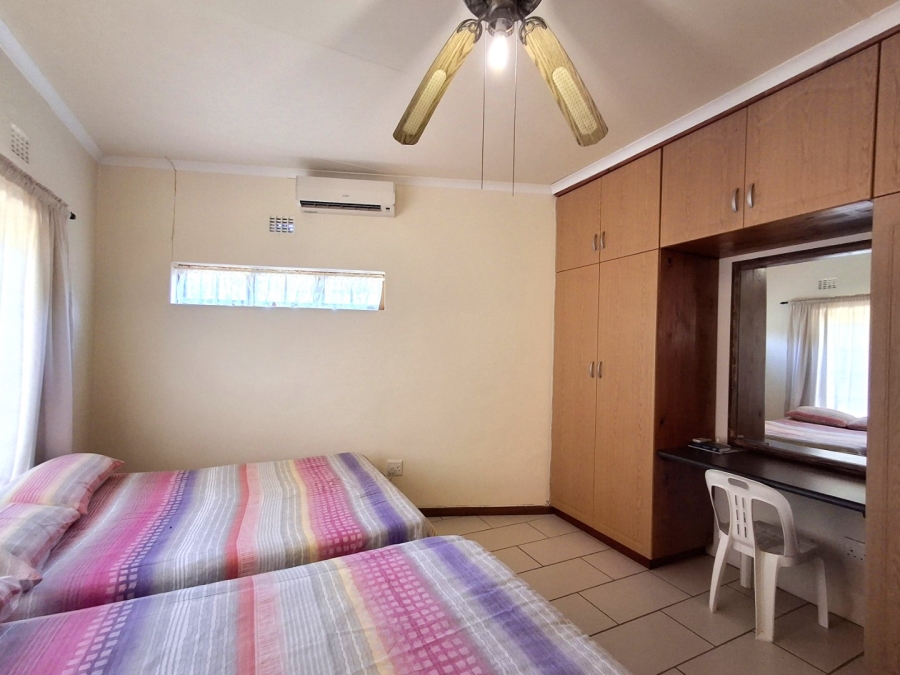 7 Bedroom Property for Sale in Port Edward KwaZulu-Natal