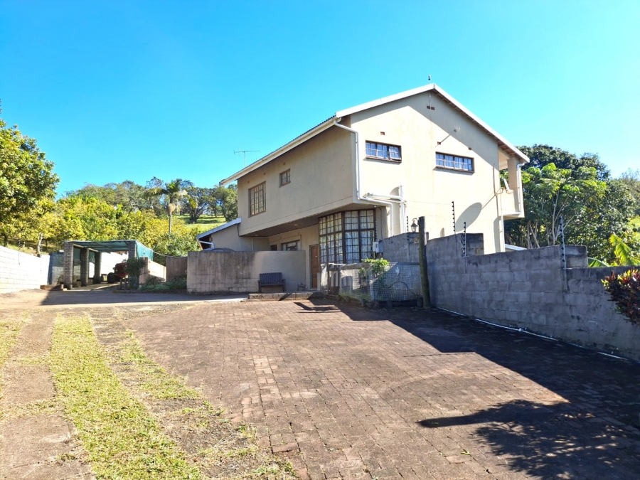 7 Bedroom Property for Sale in Port Edward KwaZulu-Natal
