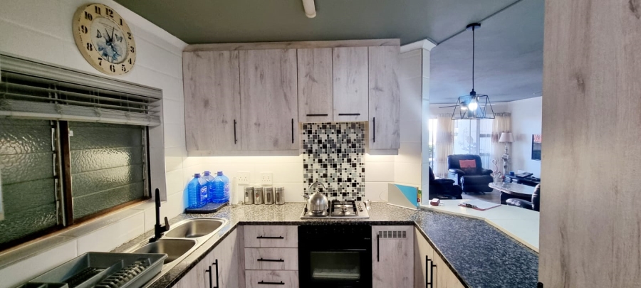 3 Bedroom Property for Sale in Uvongo Beach KwaZulu-Natal