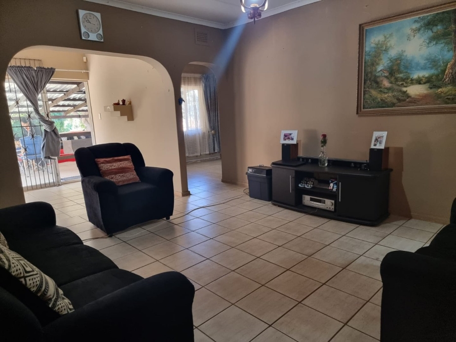 3 Bedroom Property for Sale in Sea Park KwaZulu-Natal