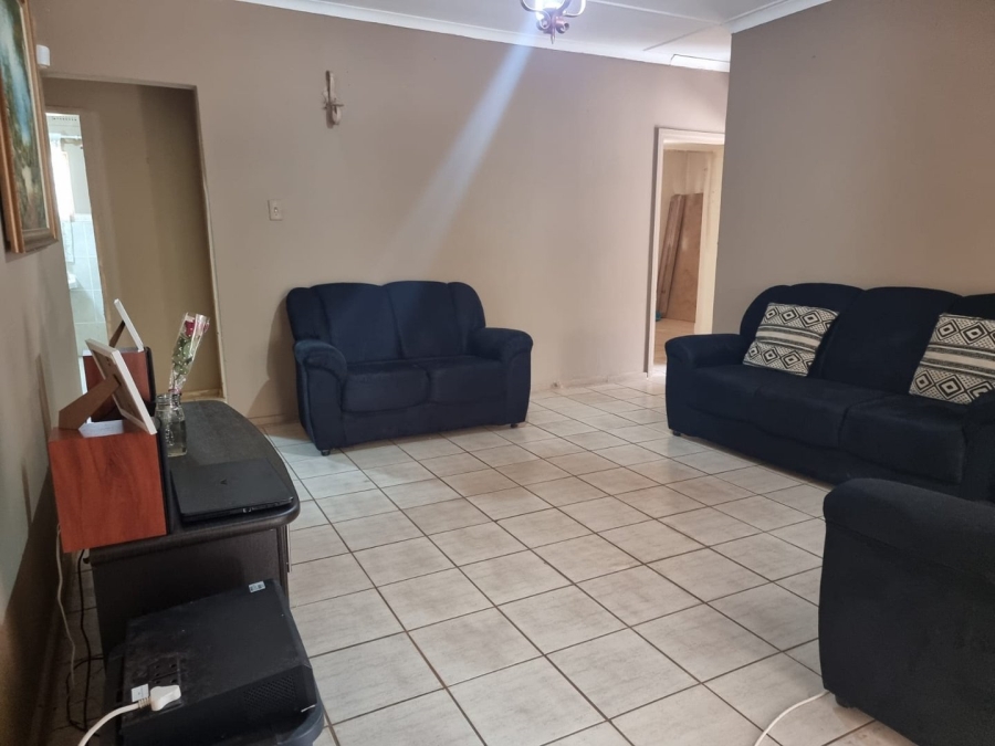 3 Bedroom Property for Sale in Sea Park KwaZulu-Natal