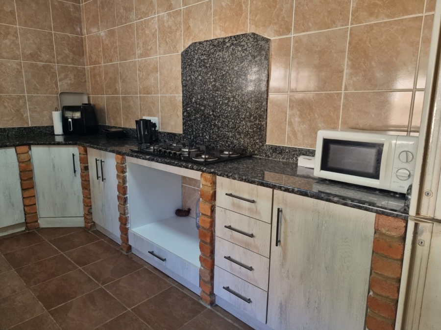 3 Bedroom Property for Sale in Sea Park KwaZulu-Natal