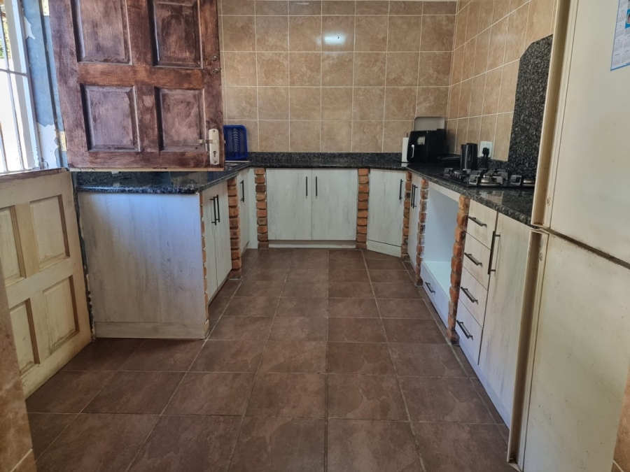 3 Bedroom Property for Sale in Sea Park KwaZulu-Natal