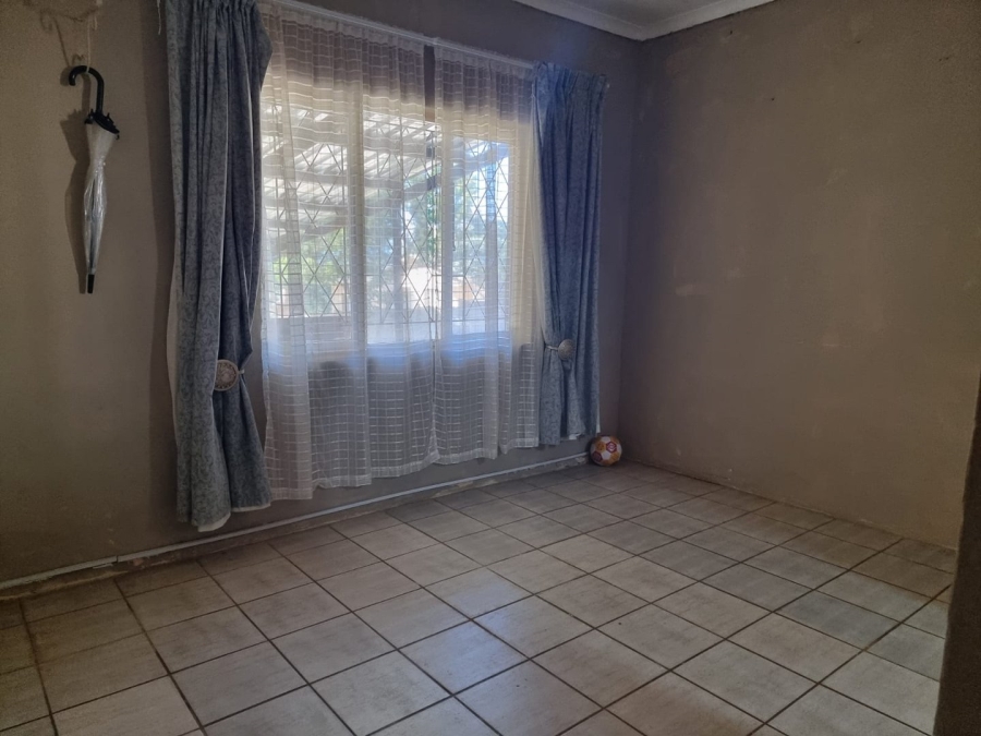 3 Bedroom Property for Sale in Sea Park KwaZulu-Natal