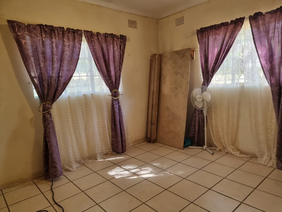 3 Bedroom Property for Sale in Sea Park KwaZulu-Natal