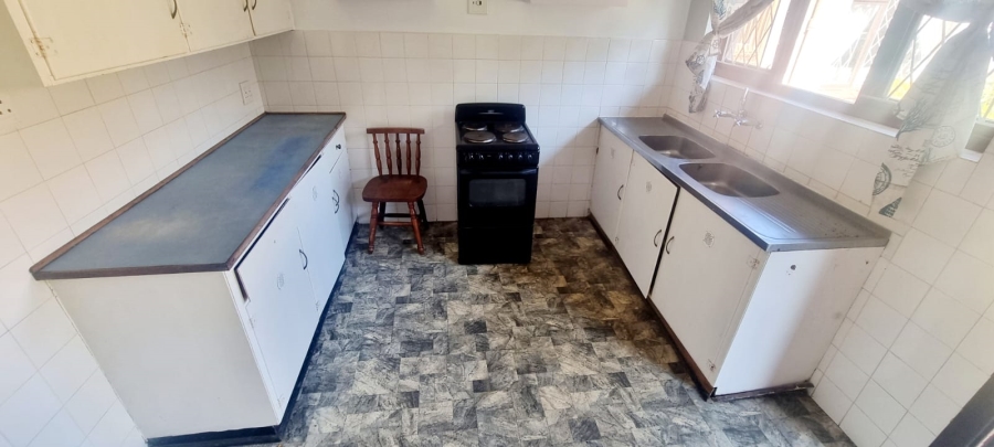 2 Bedroom Property for Sale in St Michaels On Sea KwaZulu-Natal