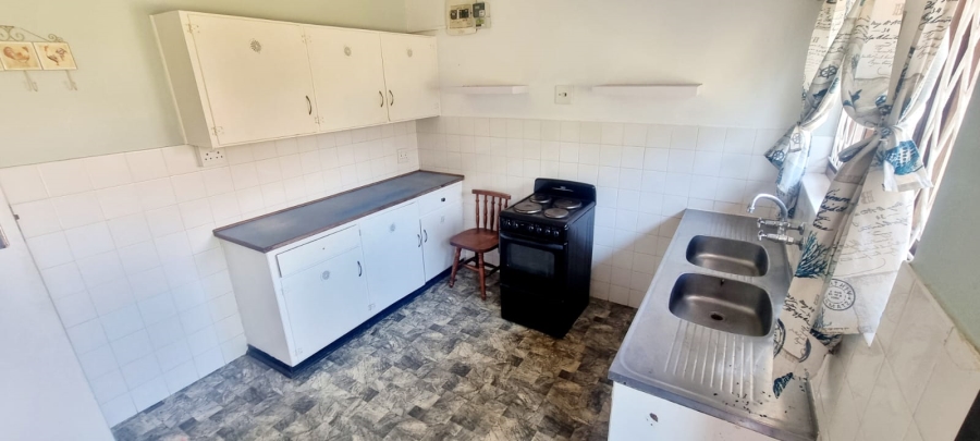 2 Bedroom Property for Sale in St Michaels On Sea KwaZulu-Natal