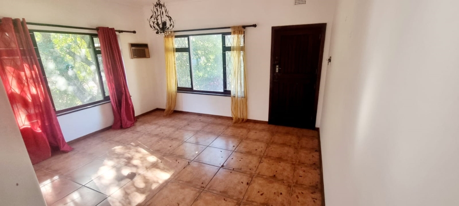 2 Bedroom Property for Sale in St Michaels On Sea KwaZulu-Natal