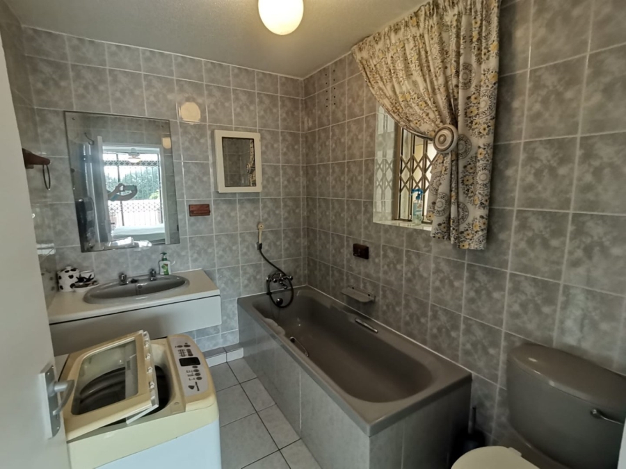 3 Bedroom Property for Sale in Margate KwaZulu-Natal