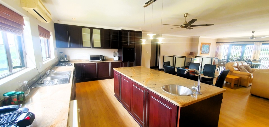 5 Bedroom Property for Sale in Ramsgate KwaZulu-Natal