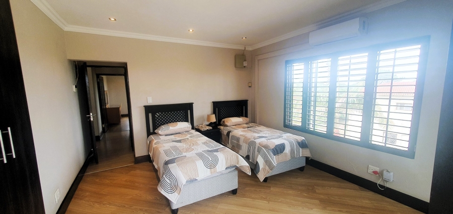 5 Bedroom Property for Sale in Ramsgate KwaZulu-Natal