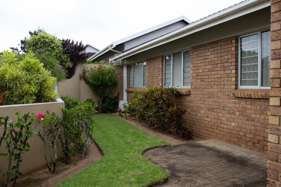 3 Bedroom Property for Sale in Manaba Beach KwaZulu-Natal