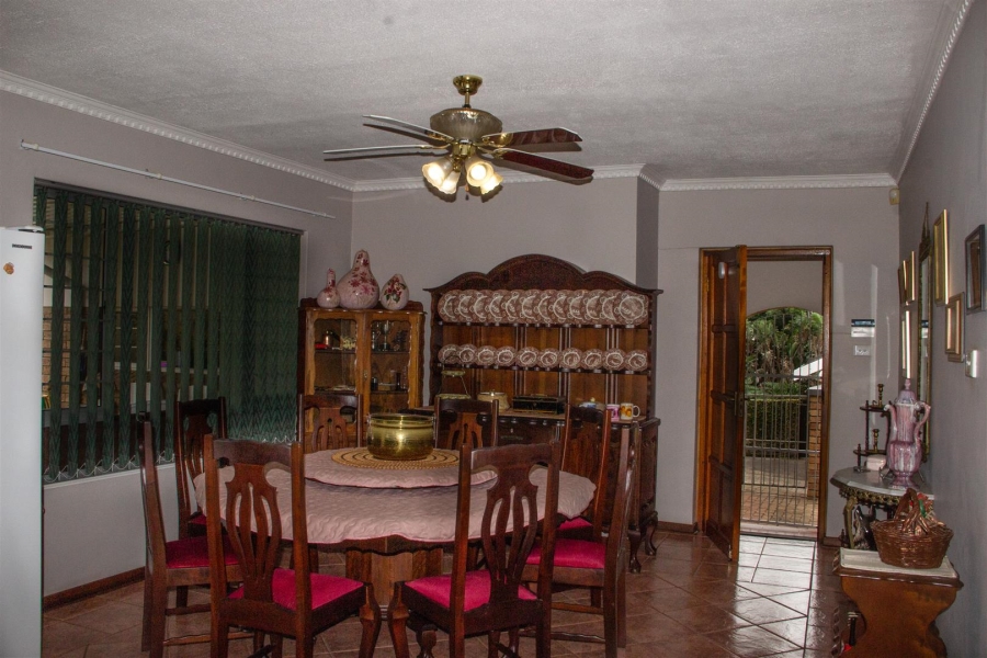 3 Bedroom Property for Sale in Manaba Beach KwaZulu-Natal