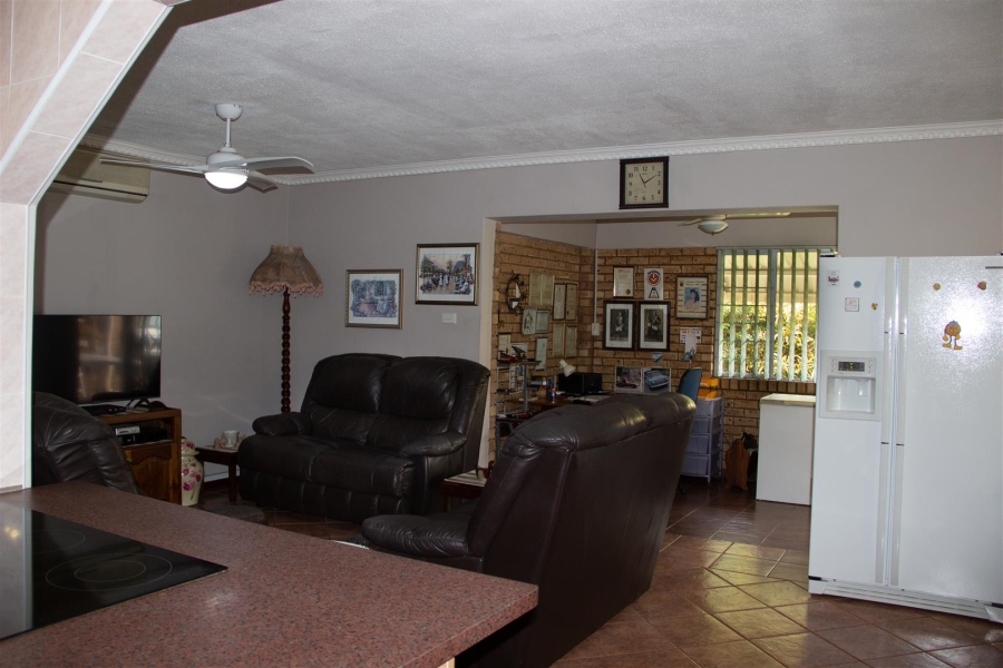 3 Bedroom Property for Sale in Manaba Beach KwaZulu-Natal