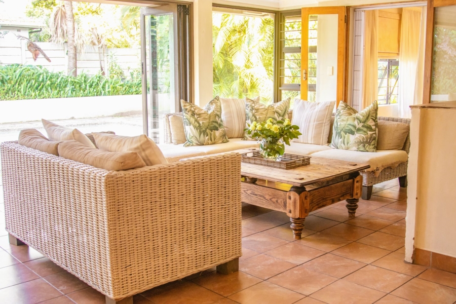 5 Bedroom Property for Sale in Cowies Hill KwaZulu-Natal
