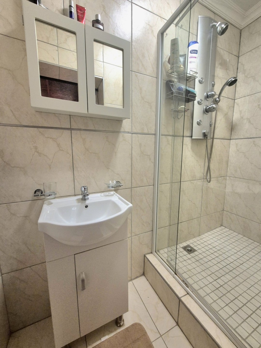 4 Bedroom Property for Sale in Pioneer Park KwaZulu-Natal