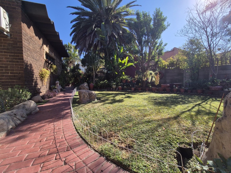 4 Bedroom Property for Sale in Pioneer Park KwaZulu-Natal