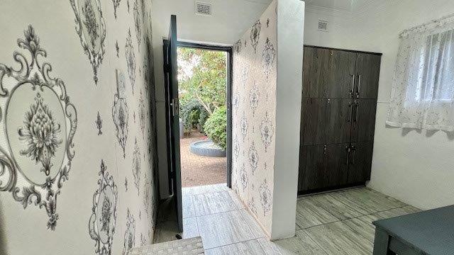 7 Bedroom Property for Sale in Uvongo KwaZulu-Natal
